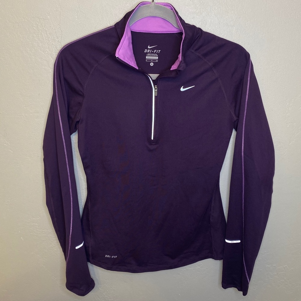 NIKE Women’s Dri-Fit 1/4 Zip Pullover